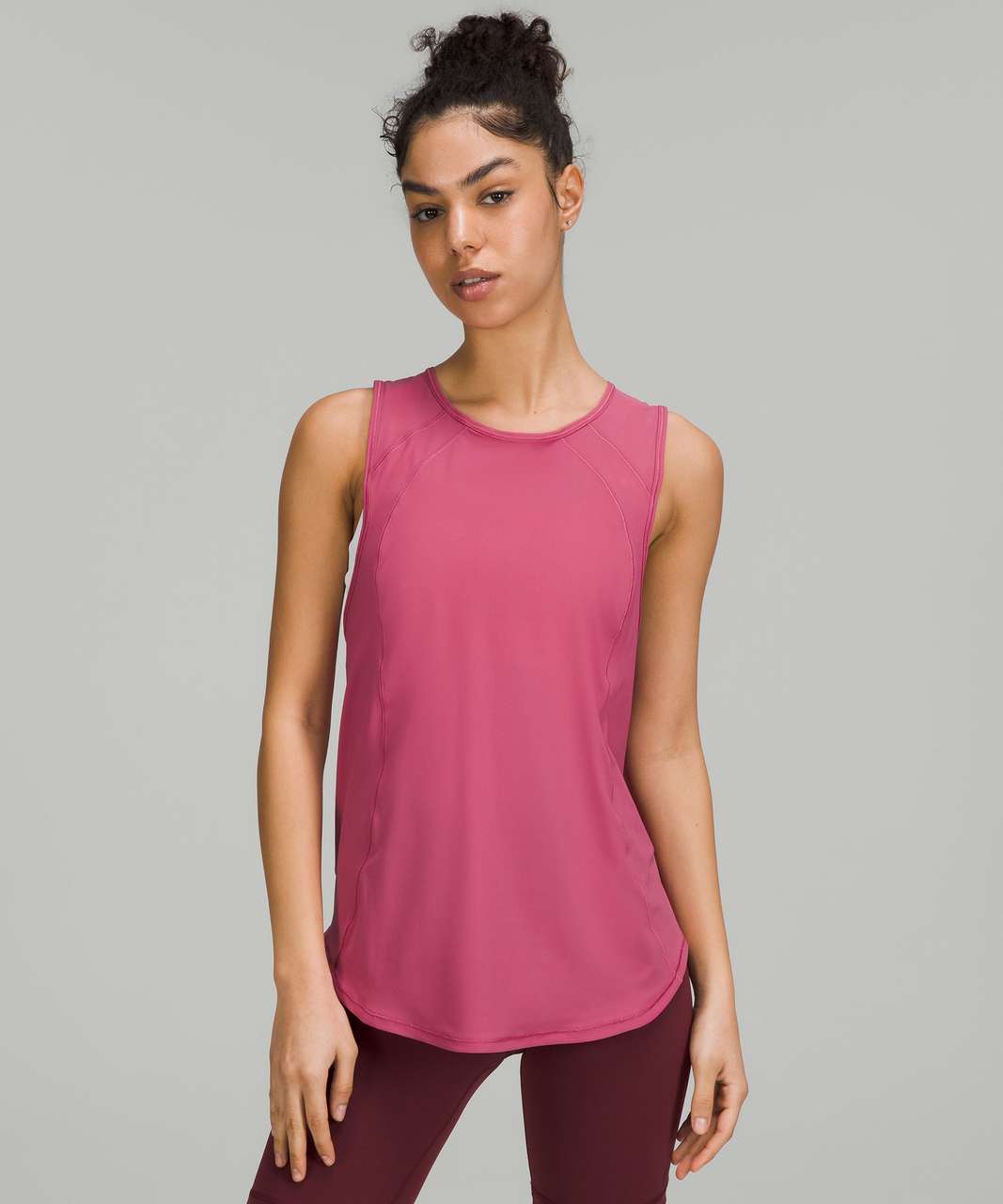 Lululemon Womens 2 Sculpt Tank Top Sonic Pink W/ Reflective