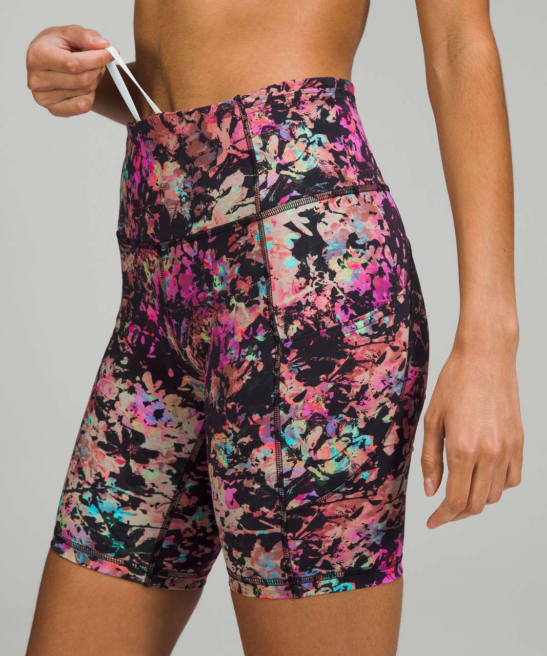 Lululemon Fast and Free High-Rise Short 8" - Stencil Blossom Red Multi