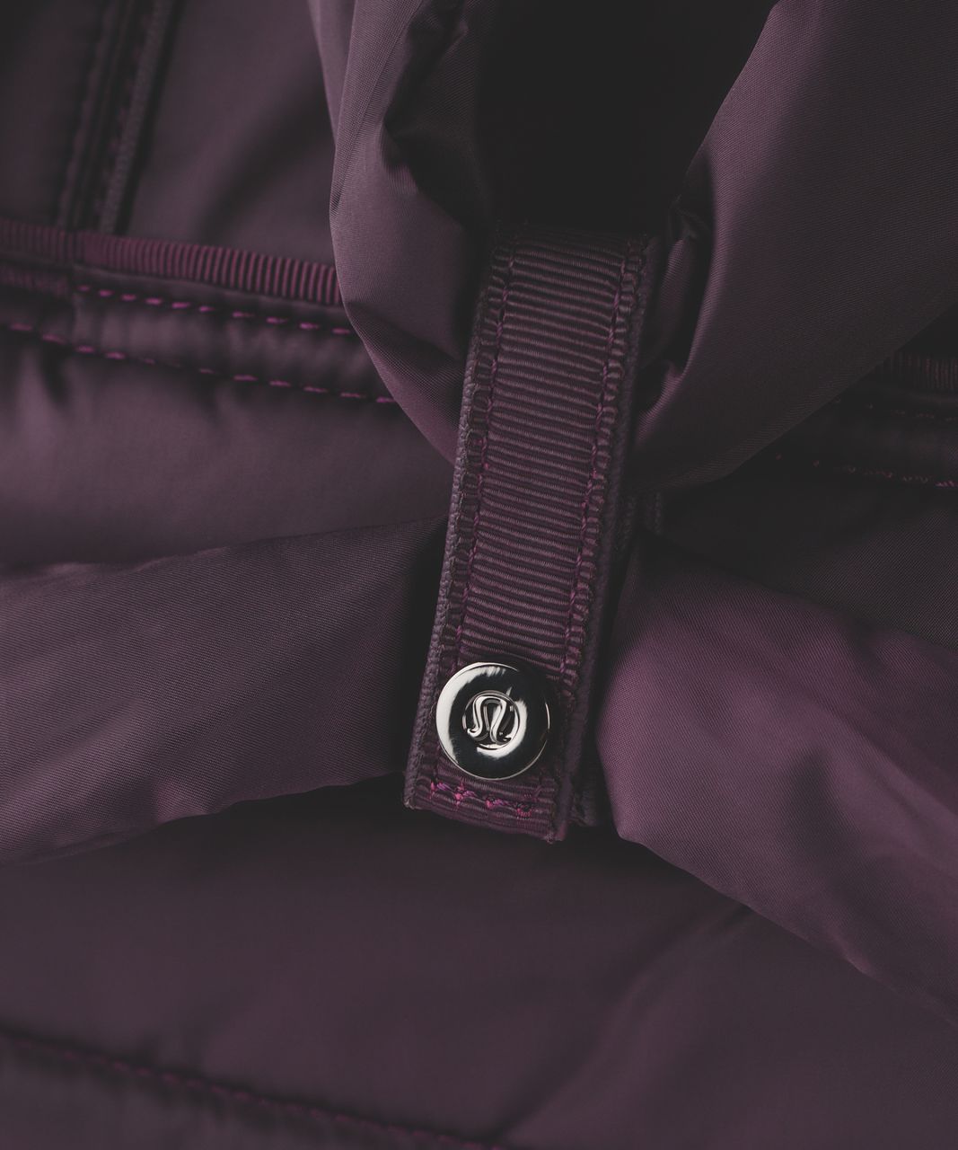 Lululemon Get Lost Duffel - Black Cherry