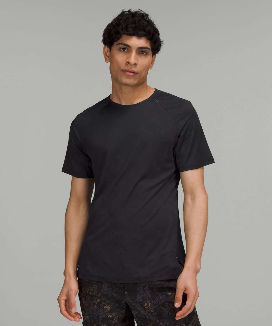 Lululemon Textured Training Short Sleeve Shirt - Glitch Code Camo Jacquard  Black Obsidian - lulu fanatics