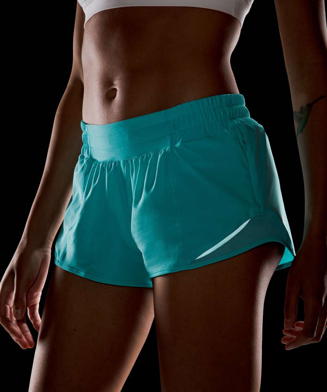 Lululemon Hotty Hot Low-Rise Lined Short 2.5" - Electric Turquoise