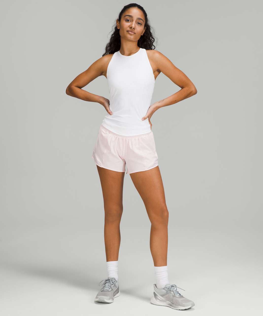 Lululemon Hotty Hot Low-Rise Lined Short 4" - Strawberry Milkshake