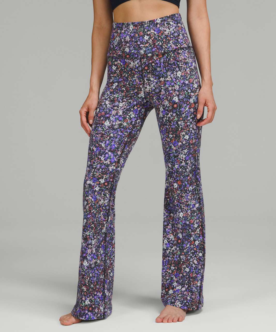 Lululemon Groove Super-High-Rise Flared Pant *Nulu - Flower Burst Multi