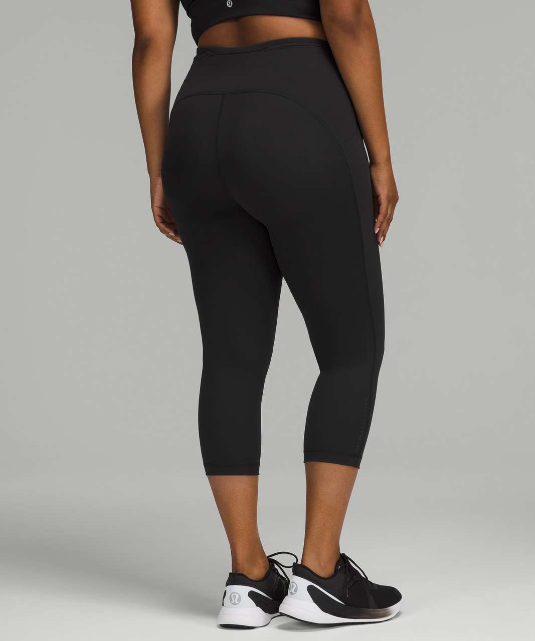 Lululemon Hit It 21' Crop - Black - lulu fanatics