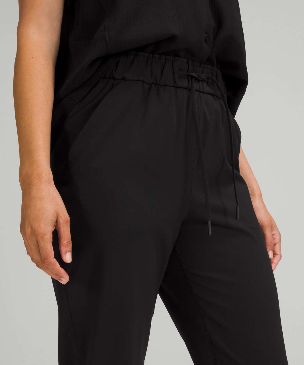 Lululemon Stretch High-Rise Jogger *Shorter Length - Black - lulu