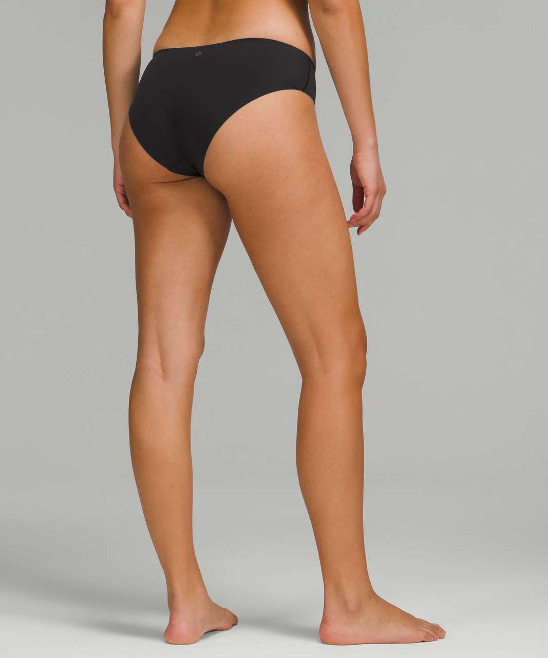 Lululemon + InvisiWear Mid-Rise Boyshort Underwear