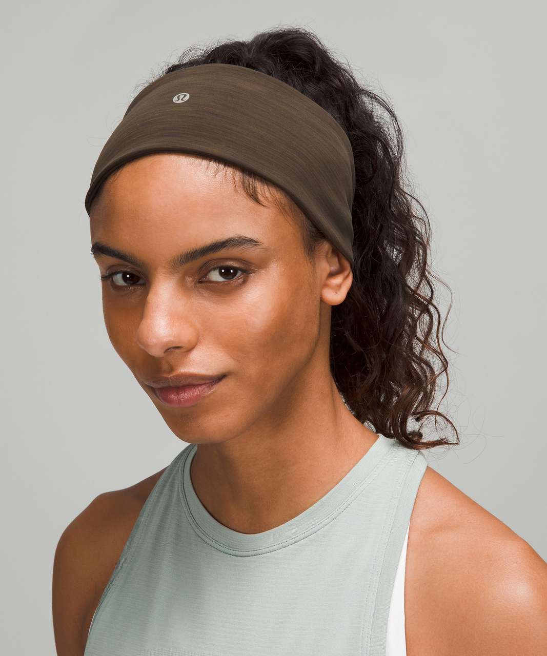 Lululemon Wunder Train Headband - Heathered Dark Olive