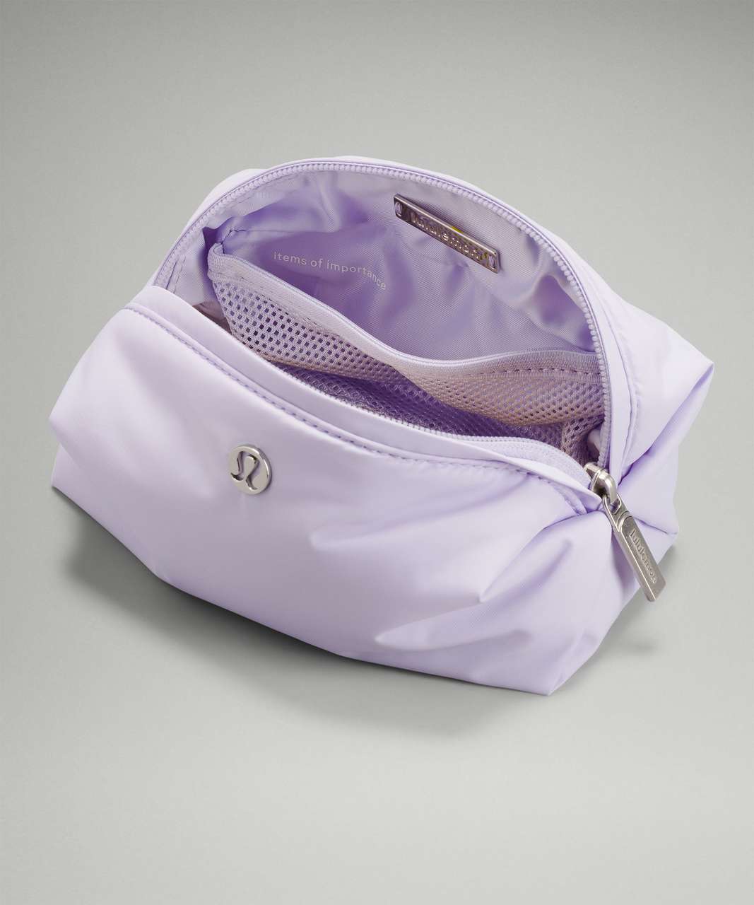 lululemon cosmetic pouch