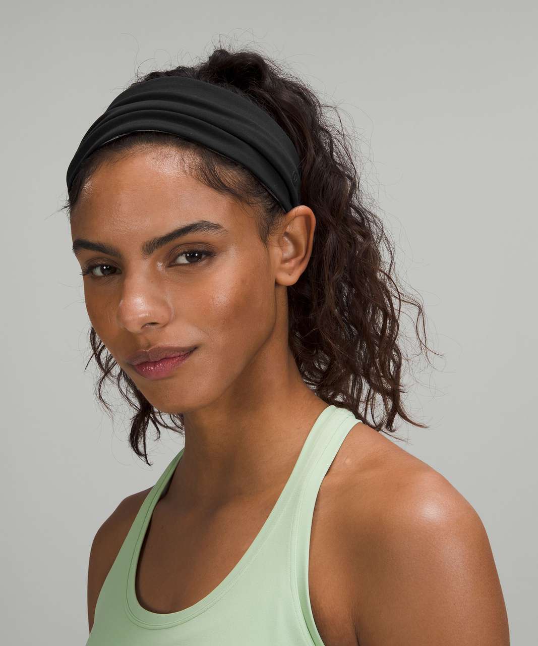 Lululemon Fringe Fighter Nulu Headband - Wee Are From Space Dark Carbon Ice Grey / Black