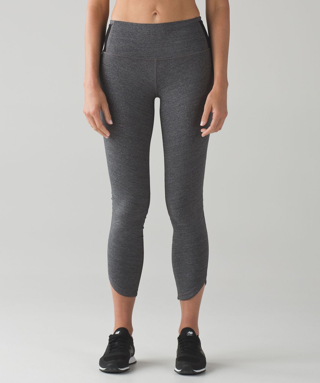 Lululemon Run Turn Around Tight Heathered Gray Black Ruched Leggings Size 8