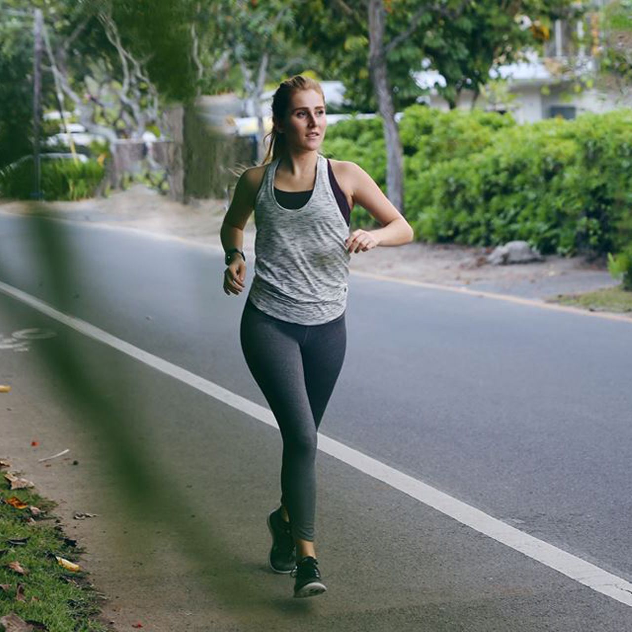 Lululemon Run Around Tight - Heathered Black