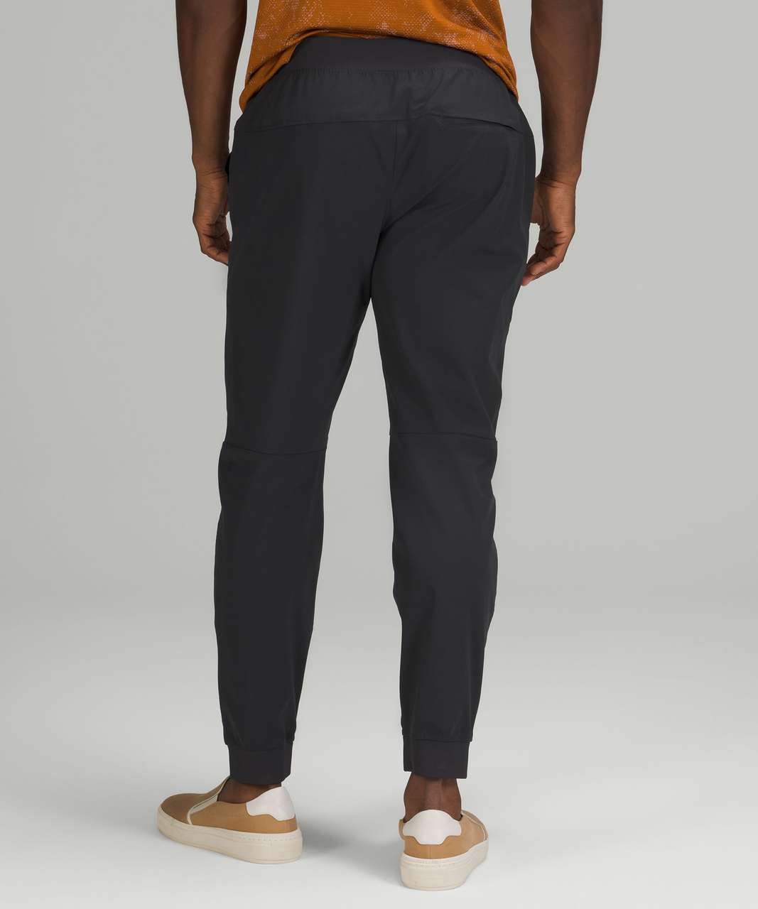 Lululemon ABC Pull-On Pant Color Obsidian Size XL MSRP $ 128.00 **NWT**