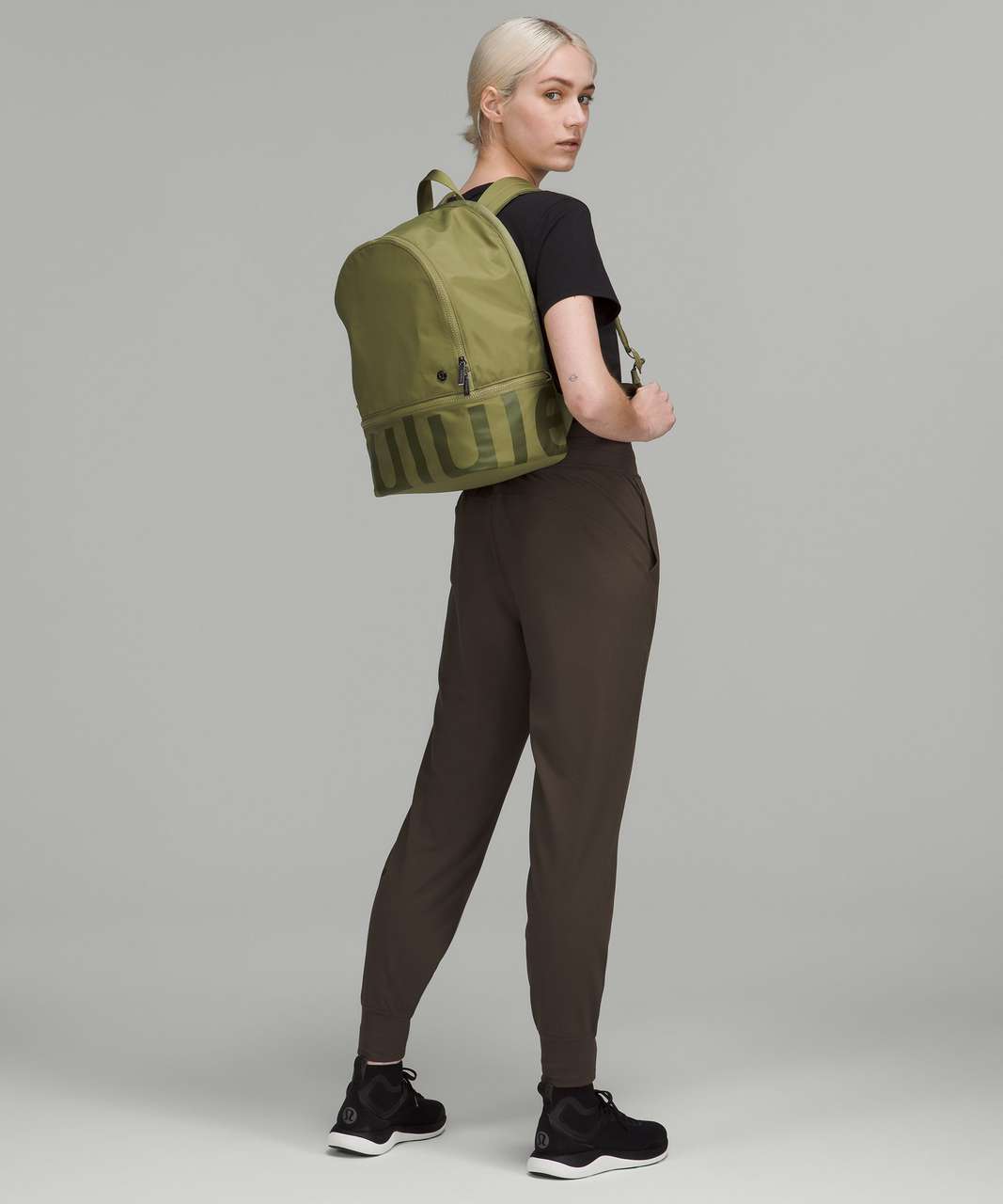 Lululemon City Adventurer Backpack 20L - Bronze Green