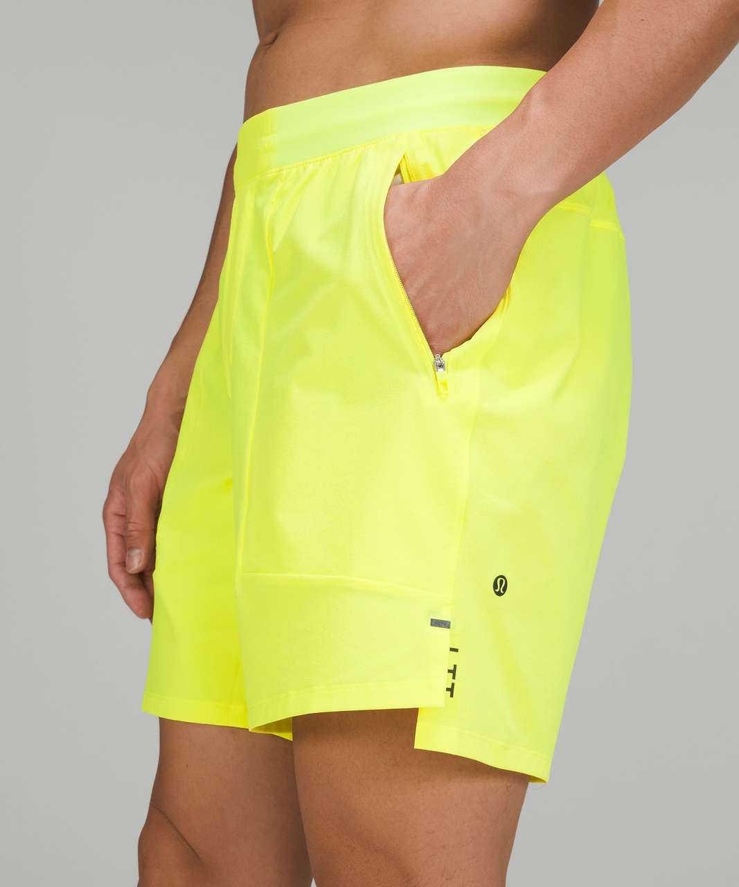 Lululemon License to Train Linerless Short 7" - Electric Lemon