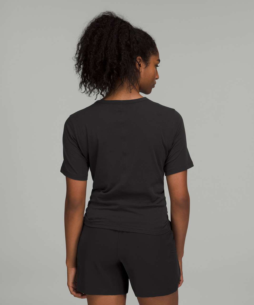 Lululemon Crescent T-Shirt - Black