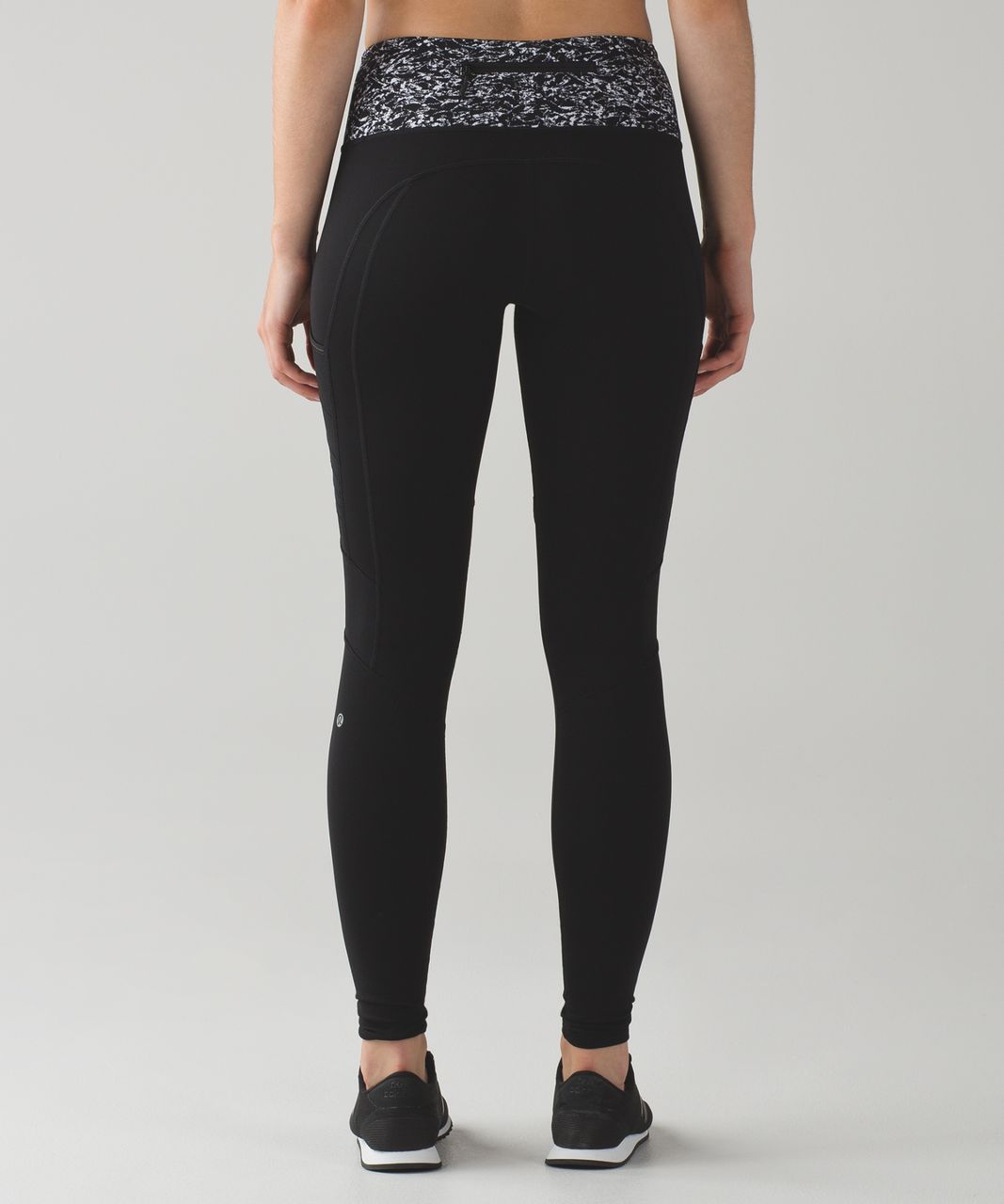 Lululemon Fresh Tracks Tight - Black / Iced Wave White Black