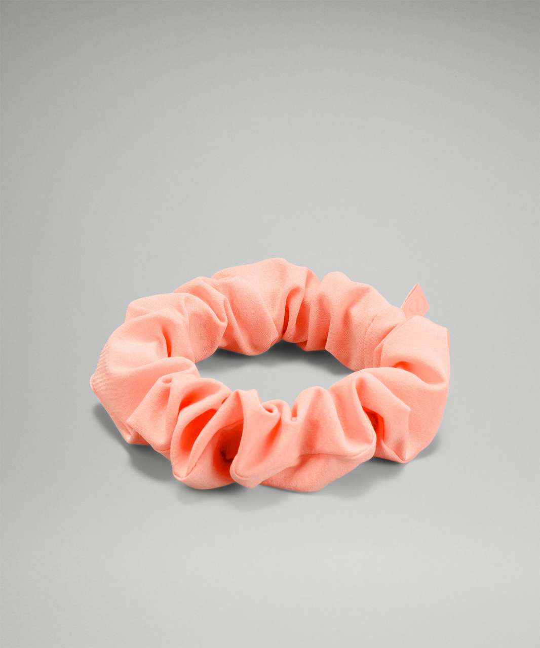 Lululemon Uplifting Scrunchie - Dew Pink