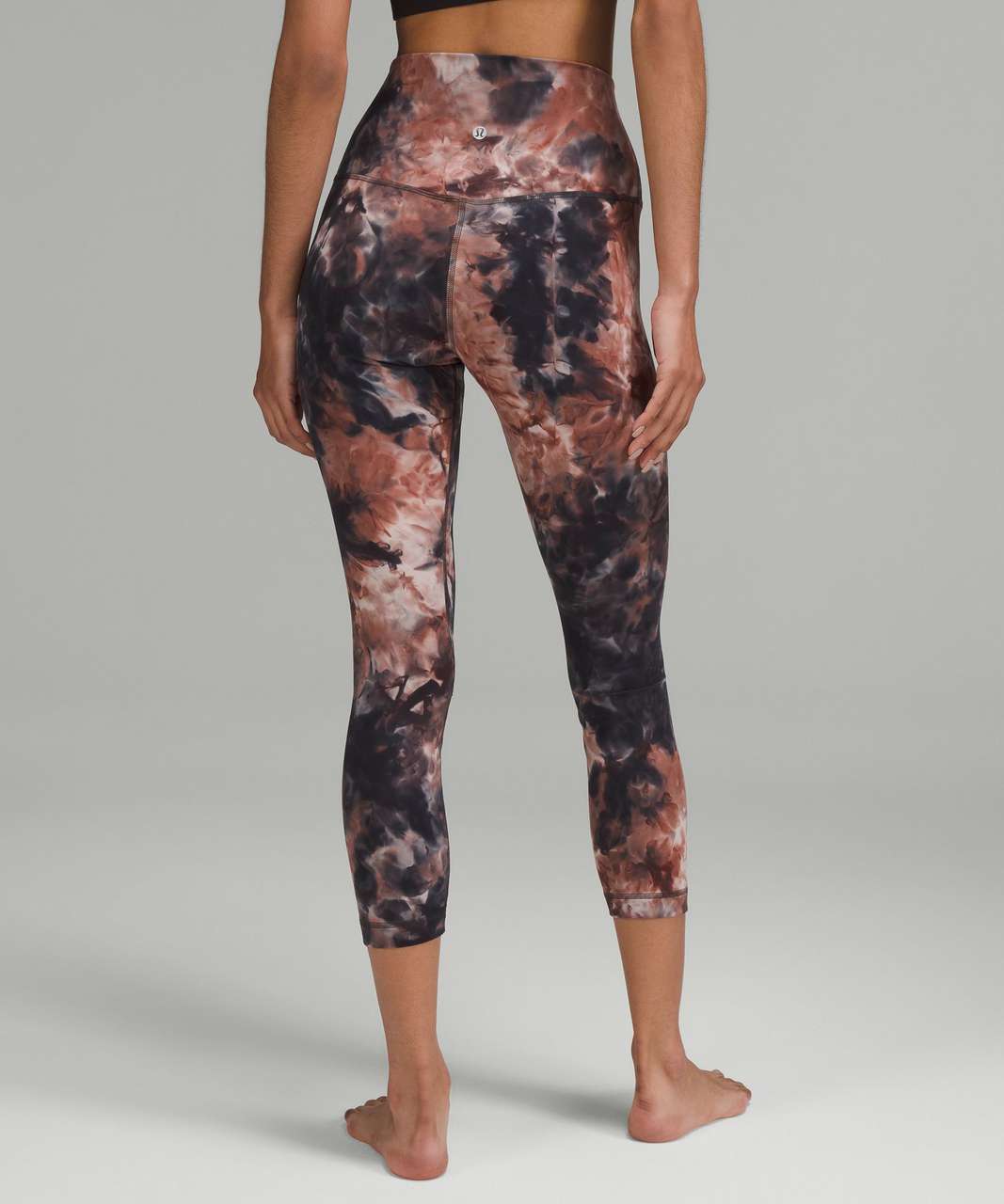 It's official. Diamond dye aligns are the leggings of my dreams