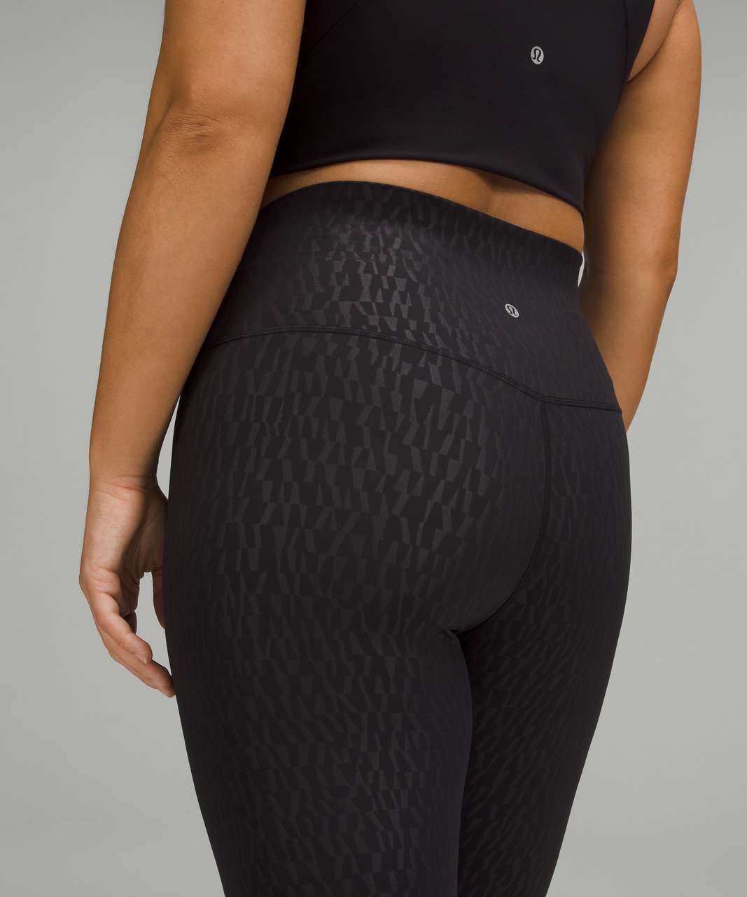 NWT! New Lululemon Align High Rise legging (black emboss) crop, 23