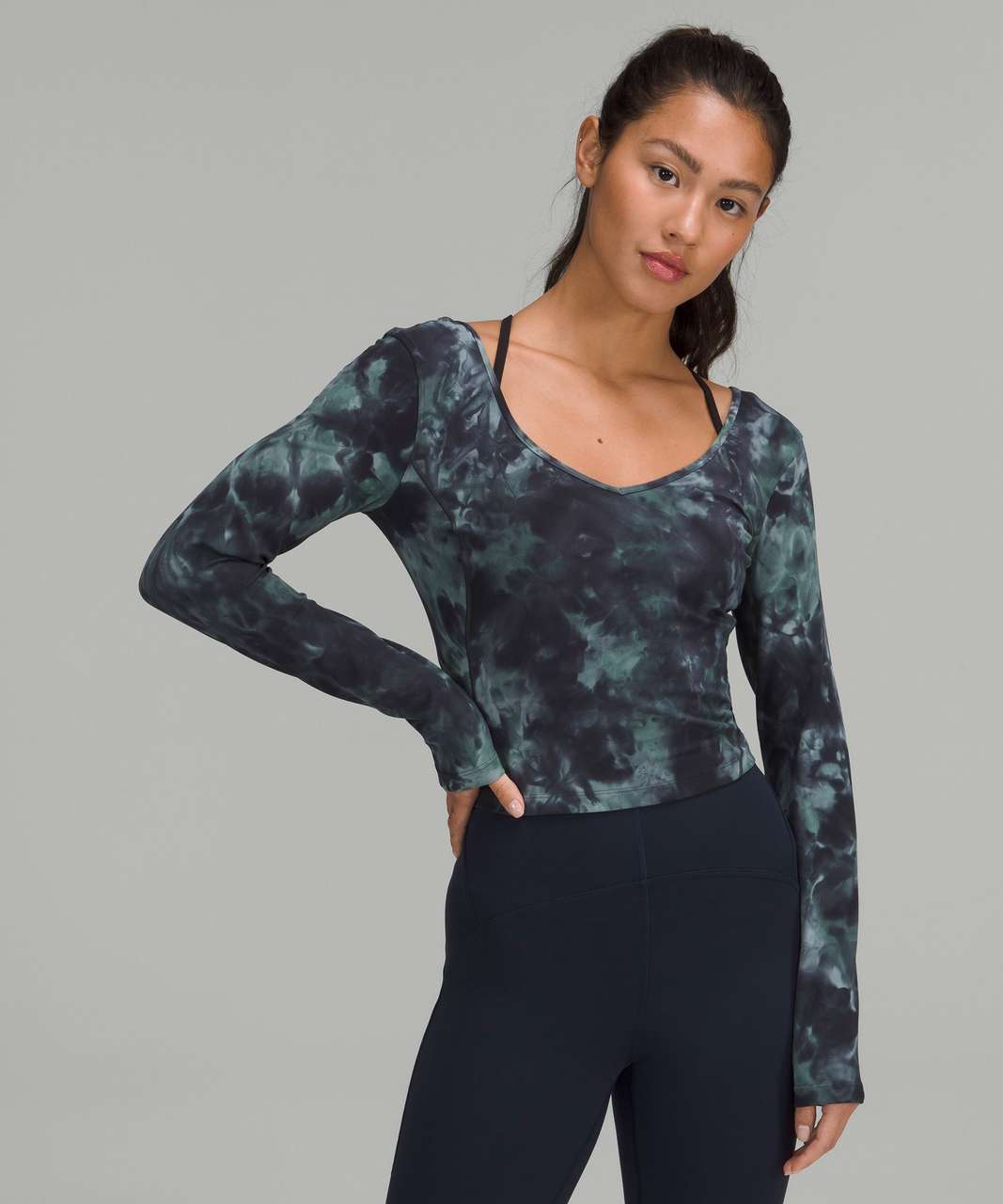 Lululemon Align High-Rise Crop with Pockets 23 - Diamond Dye Silver Blue  Tidewater Teal Graphite Grey - lulu fanatics