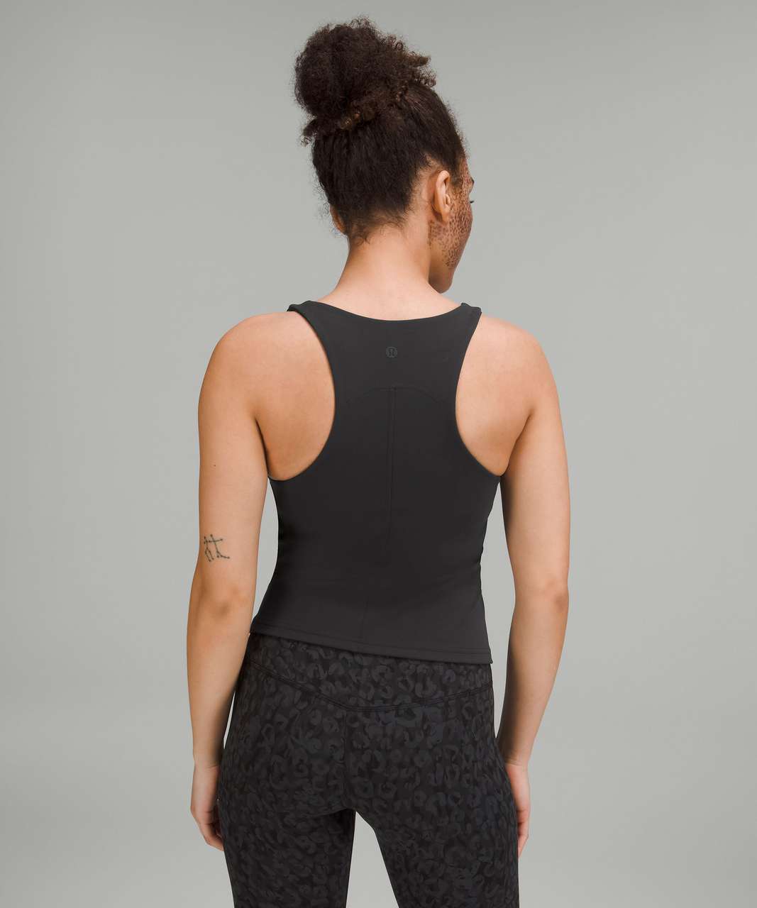 BRAND NEW- Women’s Beautiful LULULEMON InStill Tank, Black, NWT, Size 6