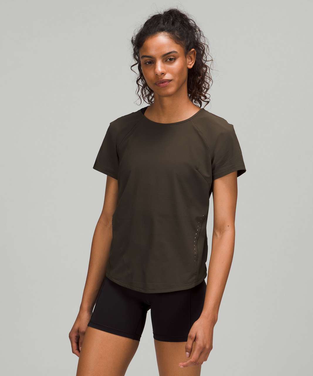 LULULEMON Ventilated Hiking Short Sleeve Shirt Top Dark Oxide