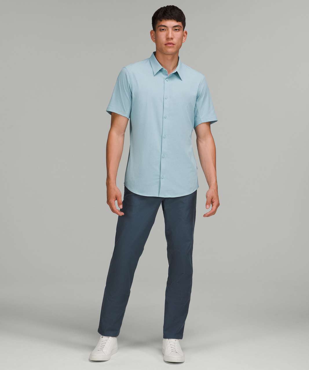 Airing Easy Short-Sleeve Shirt