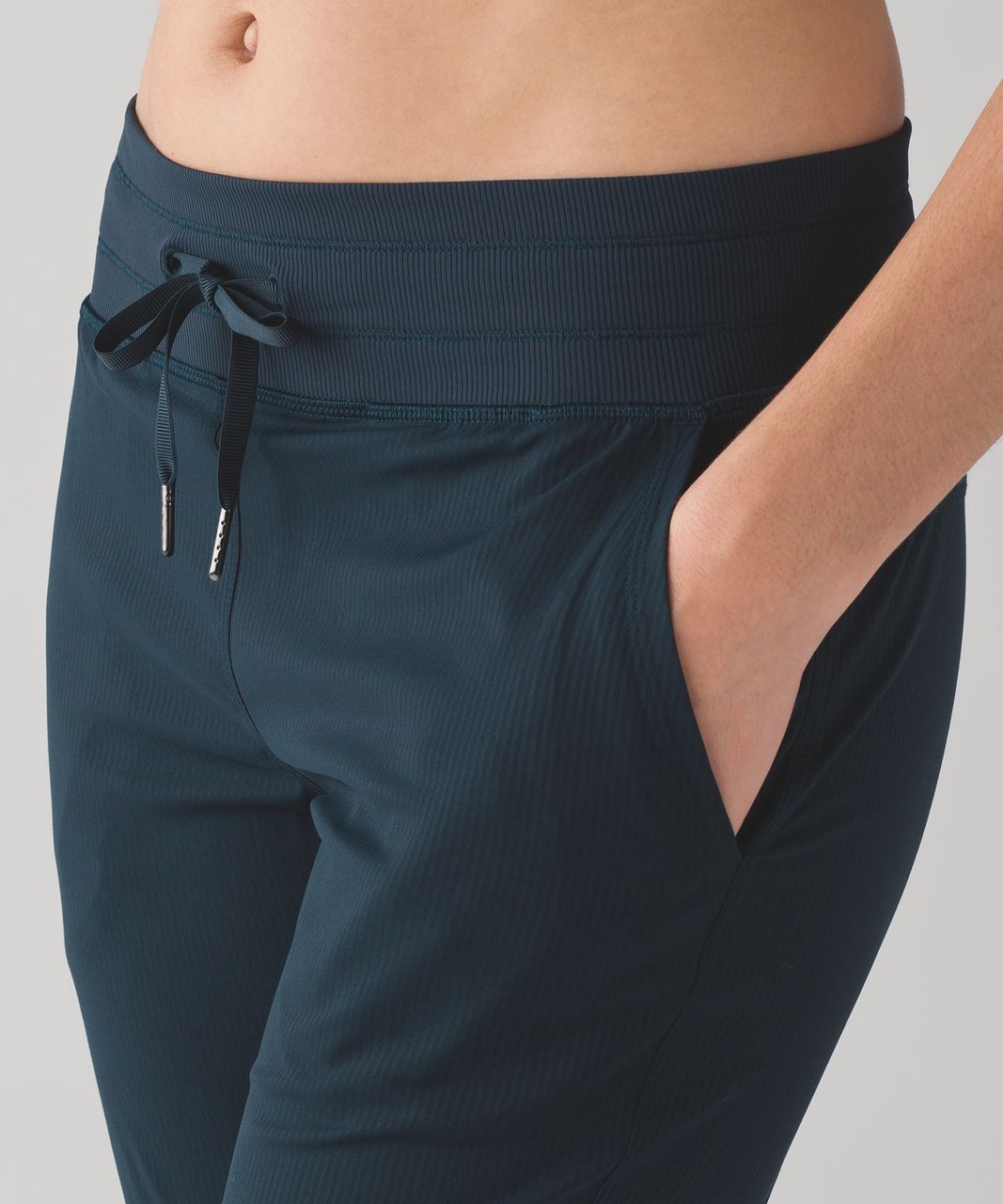 Lululemon On The Fly Pant *28 - Nocturnal Teal - lulu fanatics