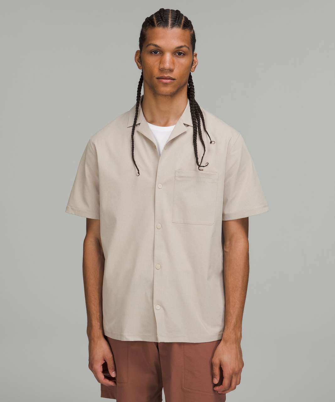 https://storage.googleapis.com/lulu-fanatics/product/73975/1280/lululemon-airing-easy-camp-collar-shirt-raw-linen-048432-395252.jpg