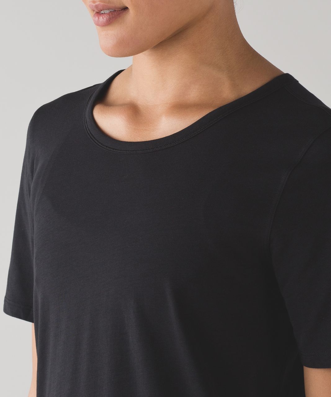 Lululemon Love Tee Crew II - Black