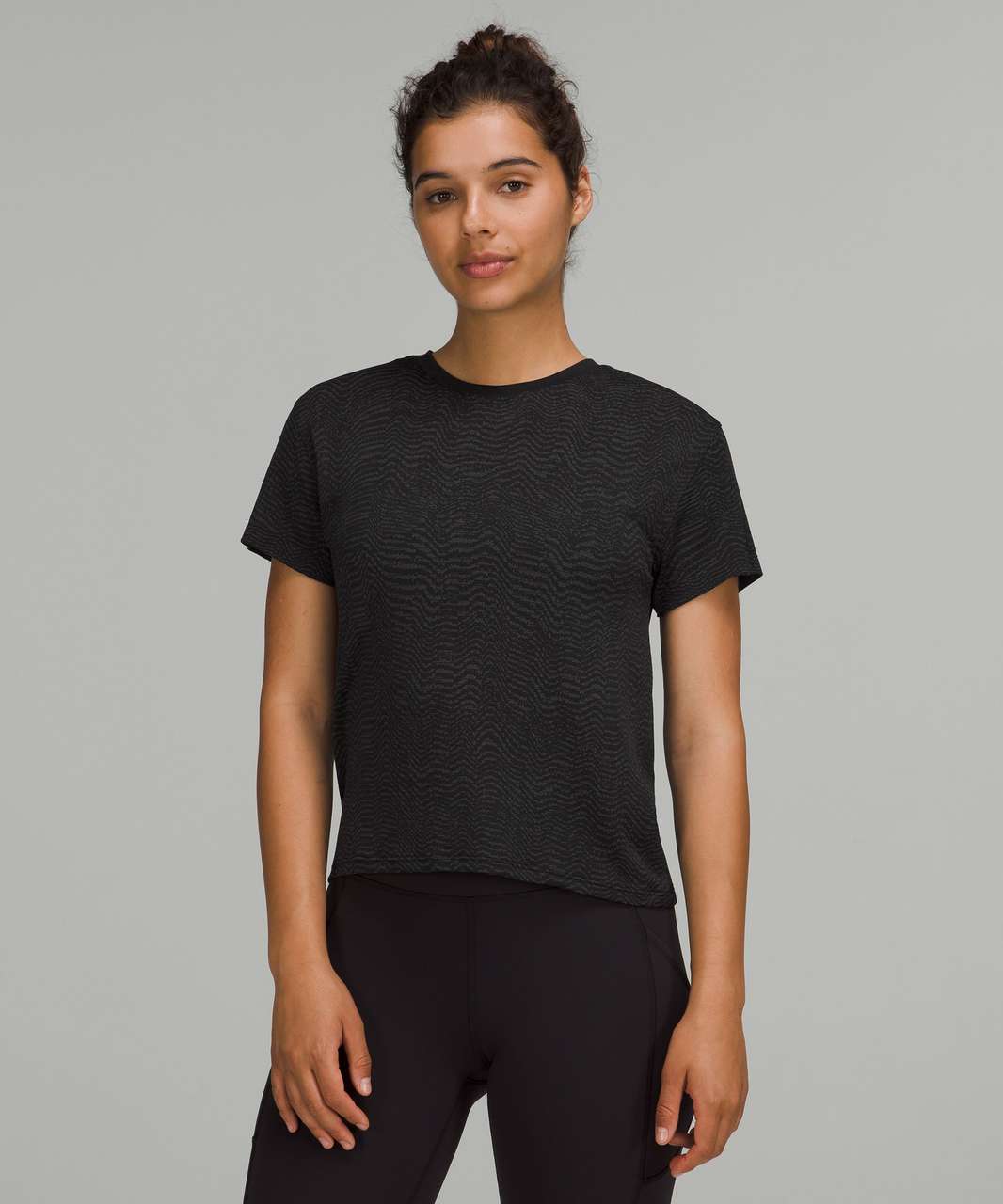 Lululemon Train to Be Short Sleeve Shirt - Ripple Wave Mineral