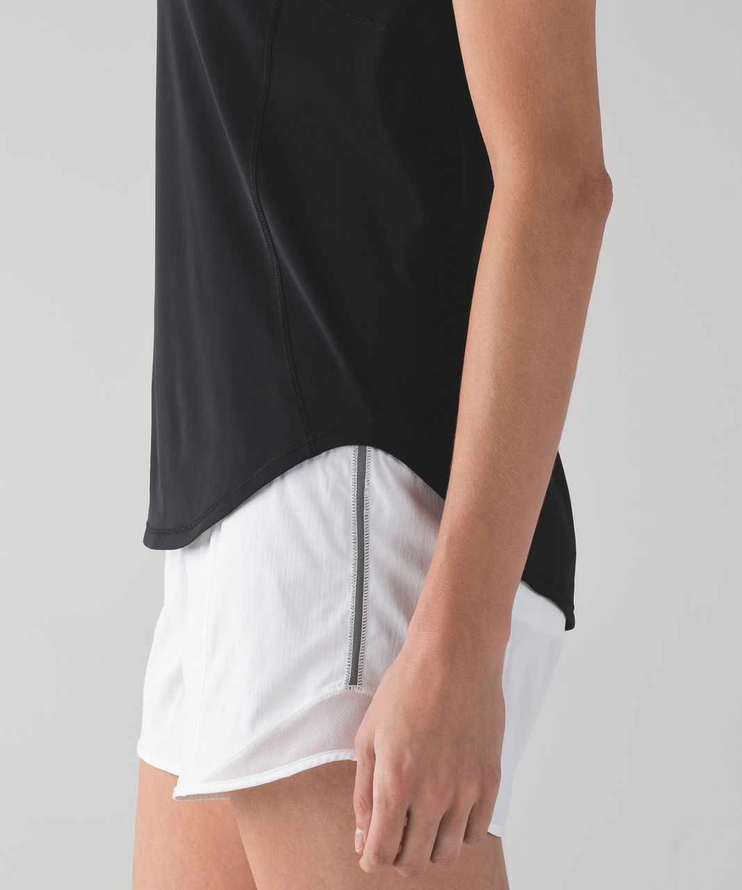 Lululemon Sculpt Short - Black - lulu fanatics