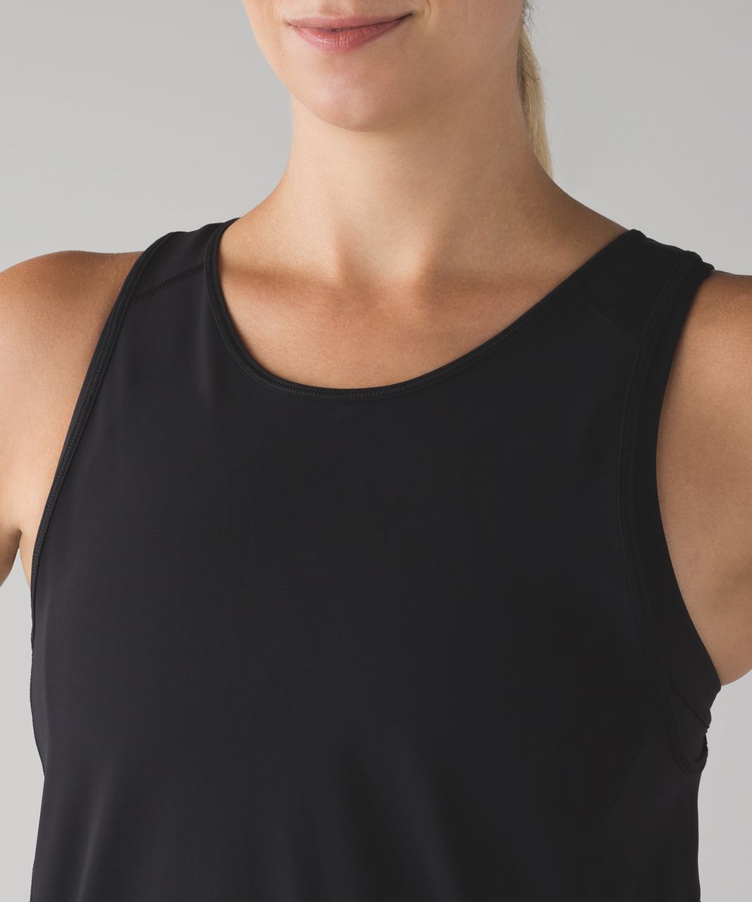 Lululemon Black Mesh Open Back Sculpt Tank NWT- Size 4 – The Saved  Collection