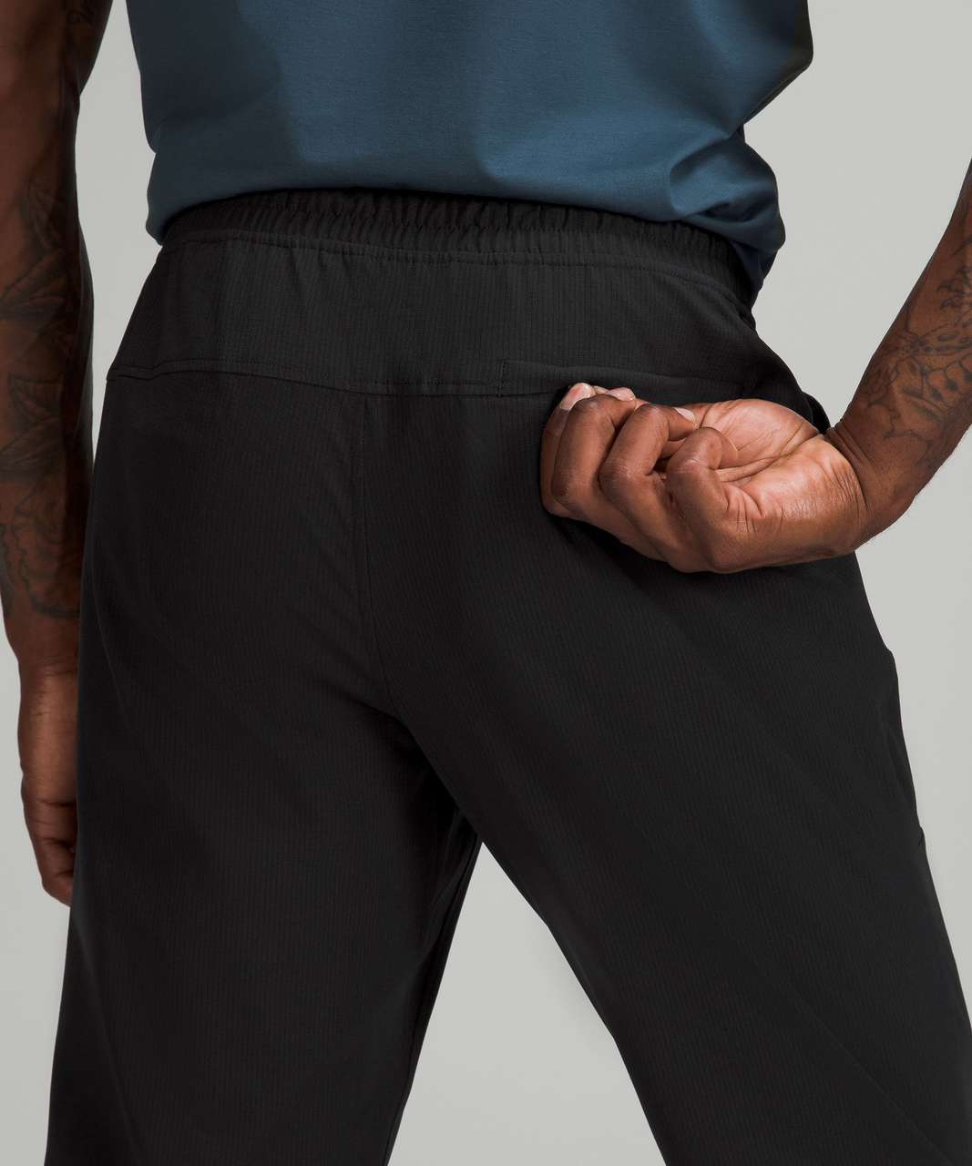 Lululemon ABC Jogger *WovenAir - Black