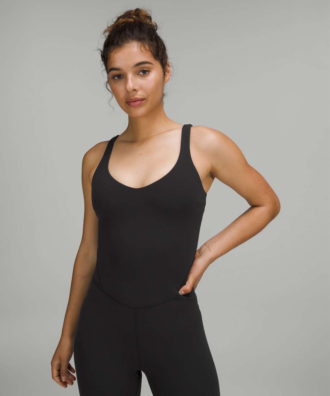 BNWT Lululemon Align Bodysuit 25 Black, Size 4, Women's Fashion,  Activewear on Carousell