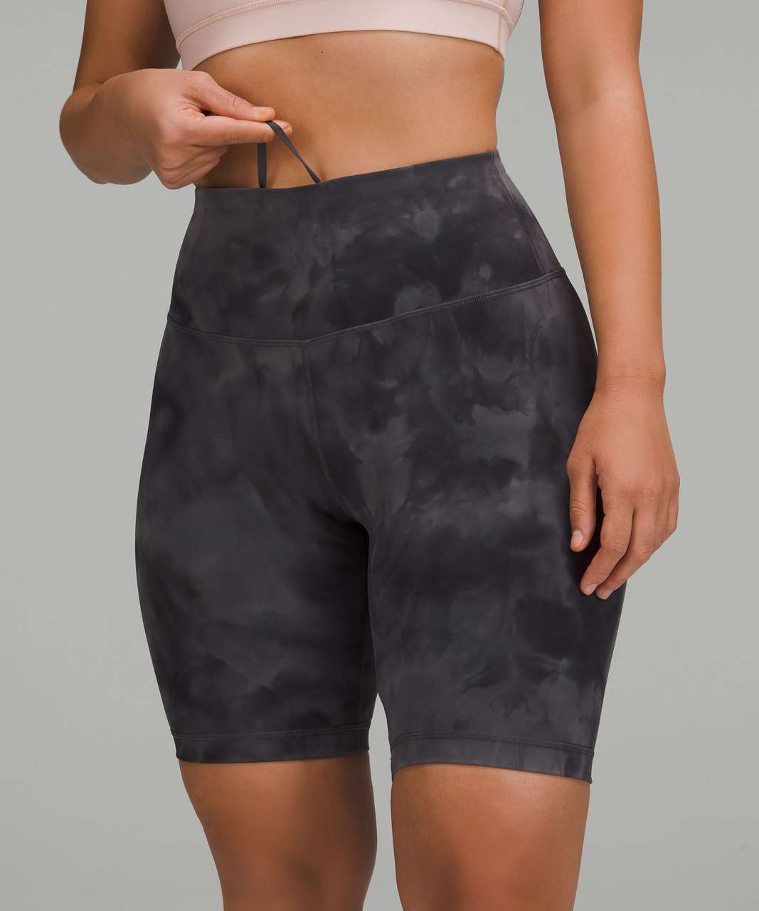 Lululemon Wunder Train Contour Fit High-Rise Short 8 - Diamond