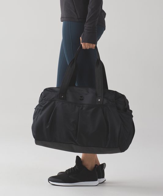 lululemon all hours duffel