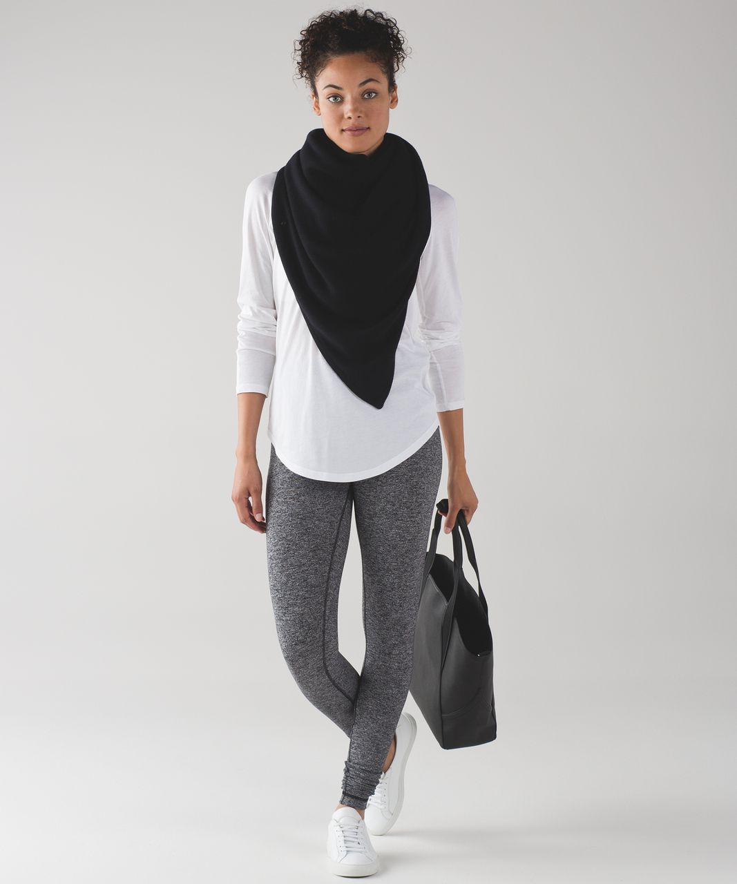 Lululemon Mantra Scarf - Black