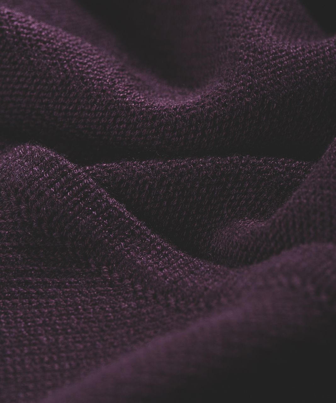 Lululemon Mantra Scarf - Black Cherry