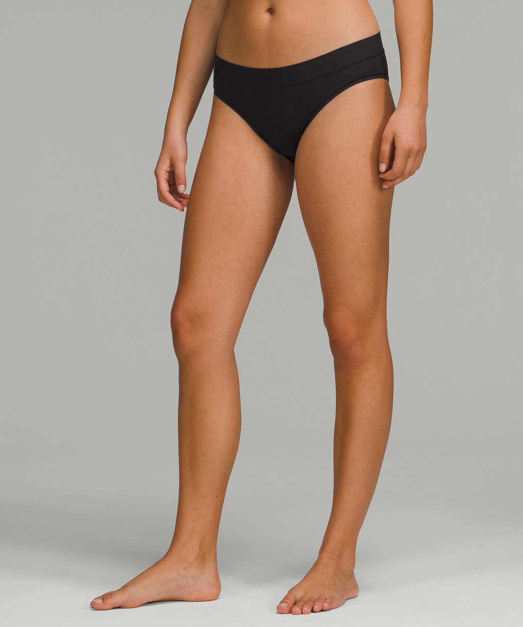 Lululemon UnderEase Lace Mid-Rise Bikini Underwear - Black / Lace