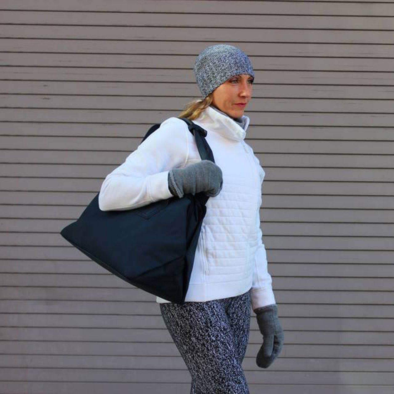 Lululemon Mantra Toque - Heathered Black / Heathered White