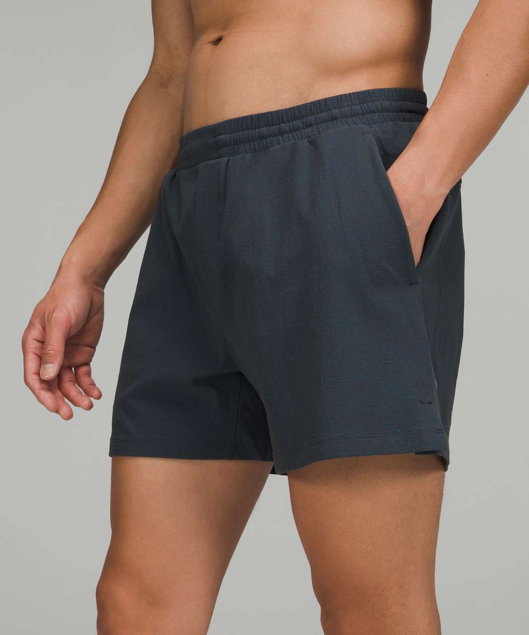 Lululemon Pool Short 5" - Graphite Grey / Blazer Blue Tone