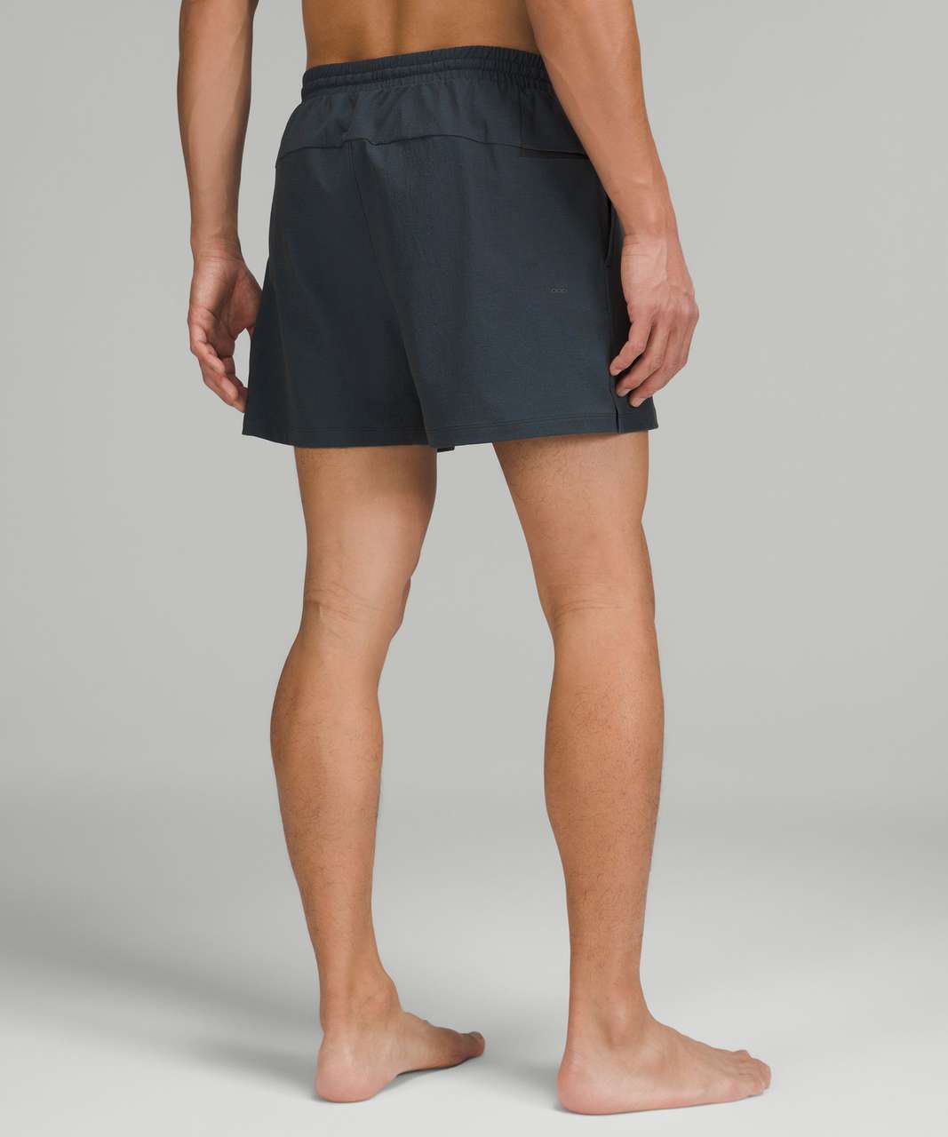 Lululemon Pool Short 5" - Graphite Grey / Blazer Blue Tone