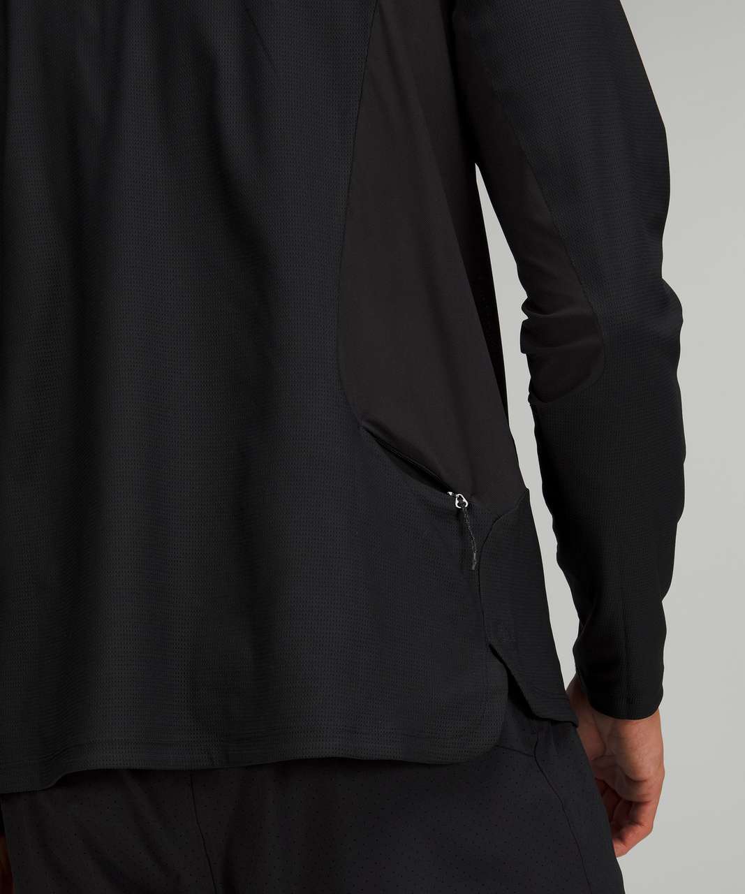 Lululemon Lightweight Mesh Running Half-Zip - Black