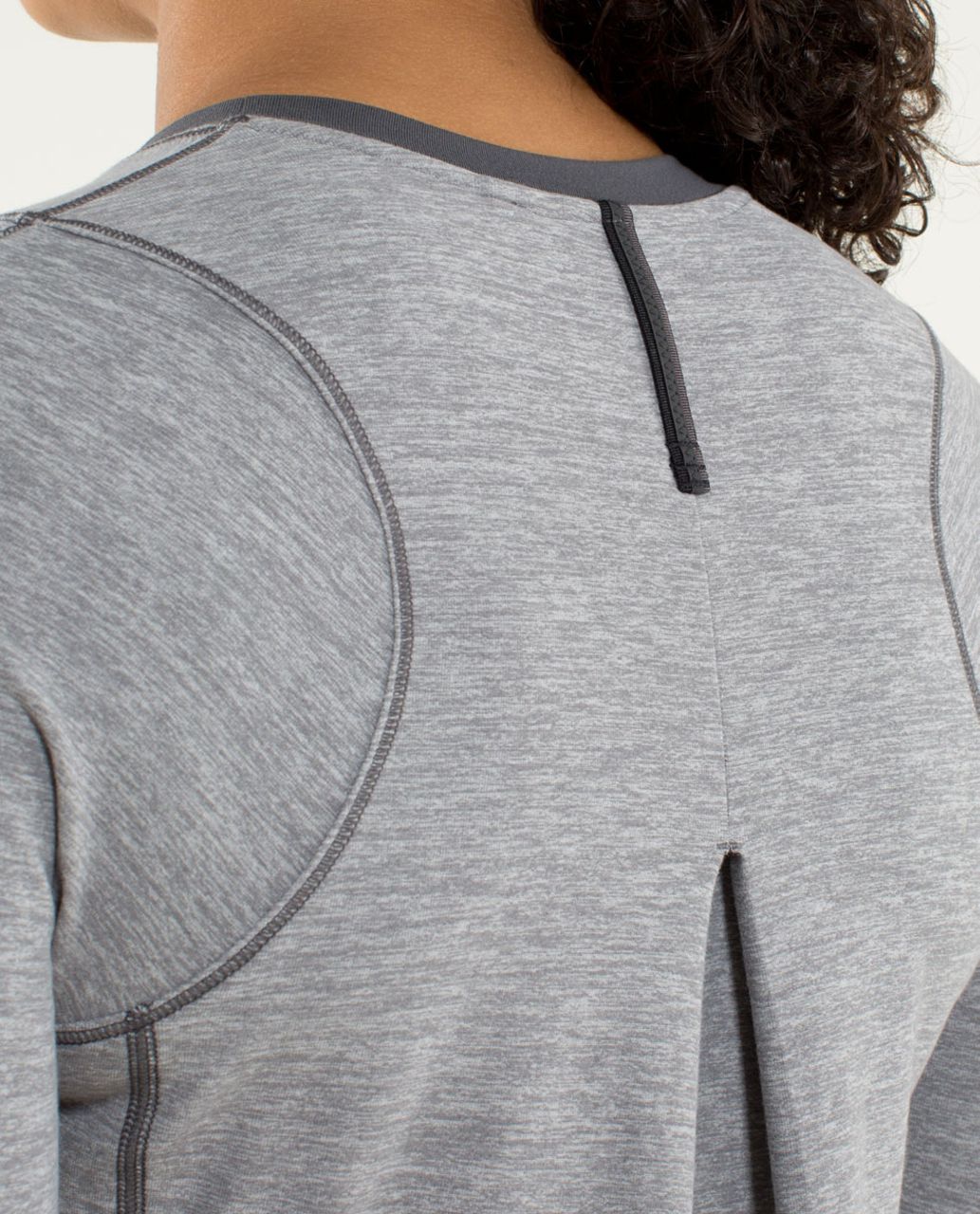 Lululemon Tuck and Flow Long Sleeve - Heathered Soot Light