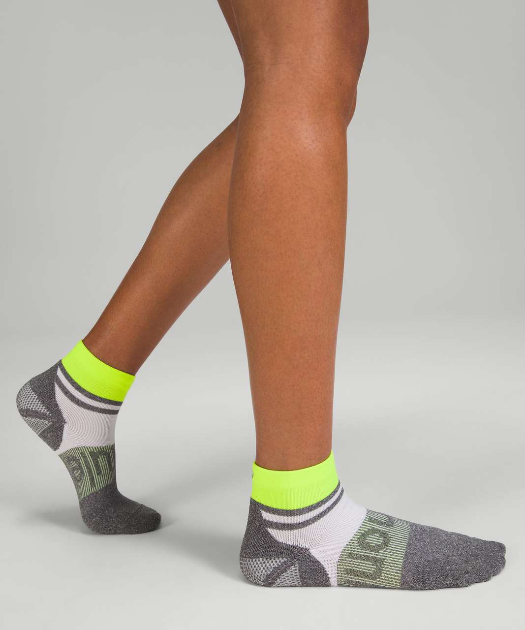 Rebel Yellow – Ankle Grip Socks – POWWFUL