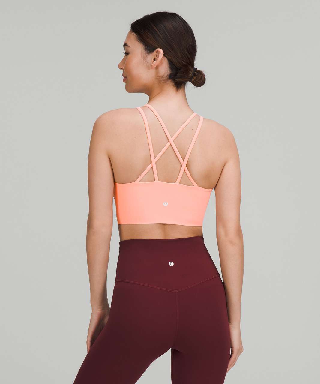 lululemon athletica Softstreme Scoop-neck Sports Bra B/c Cup - Color Pink -  Size 10