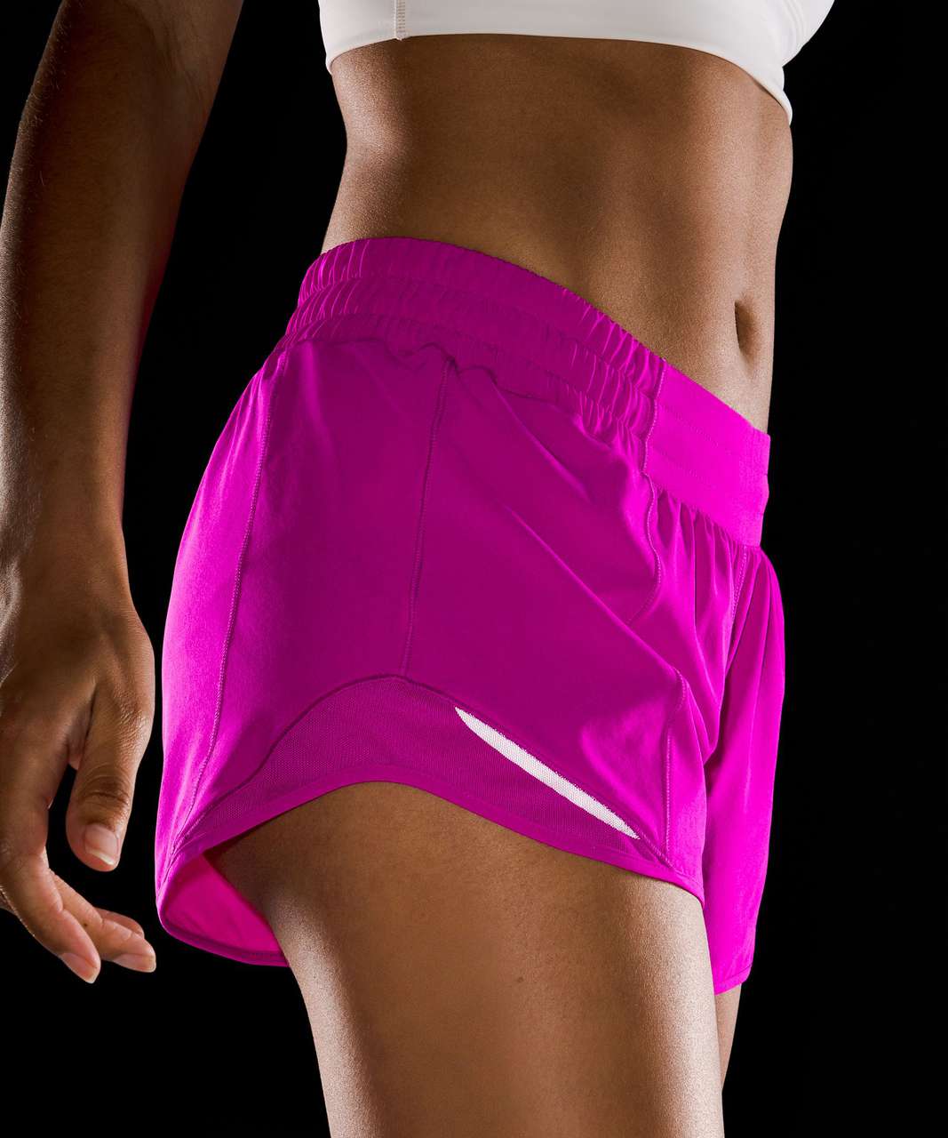 Lululemon Hotty Hot Low-Rise Lined Short 4" - Purple Highlight