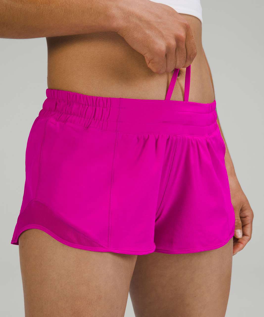 Lululemon Hotty Hot Low-Rise Lined Short 2.5" - Purple Highlight