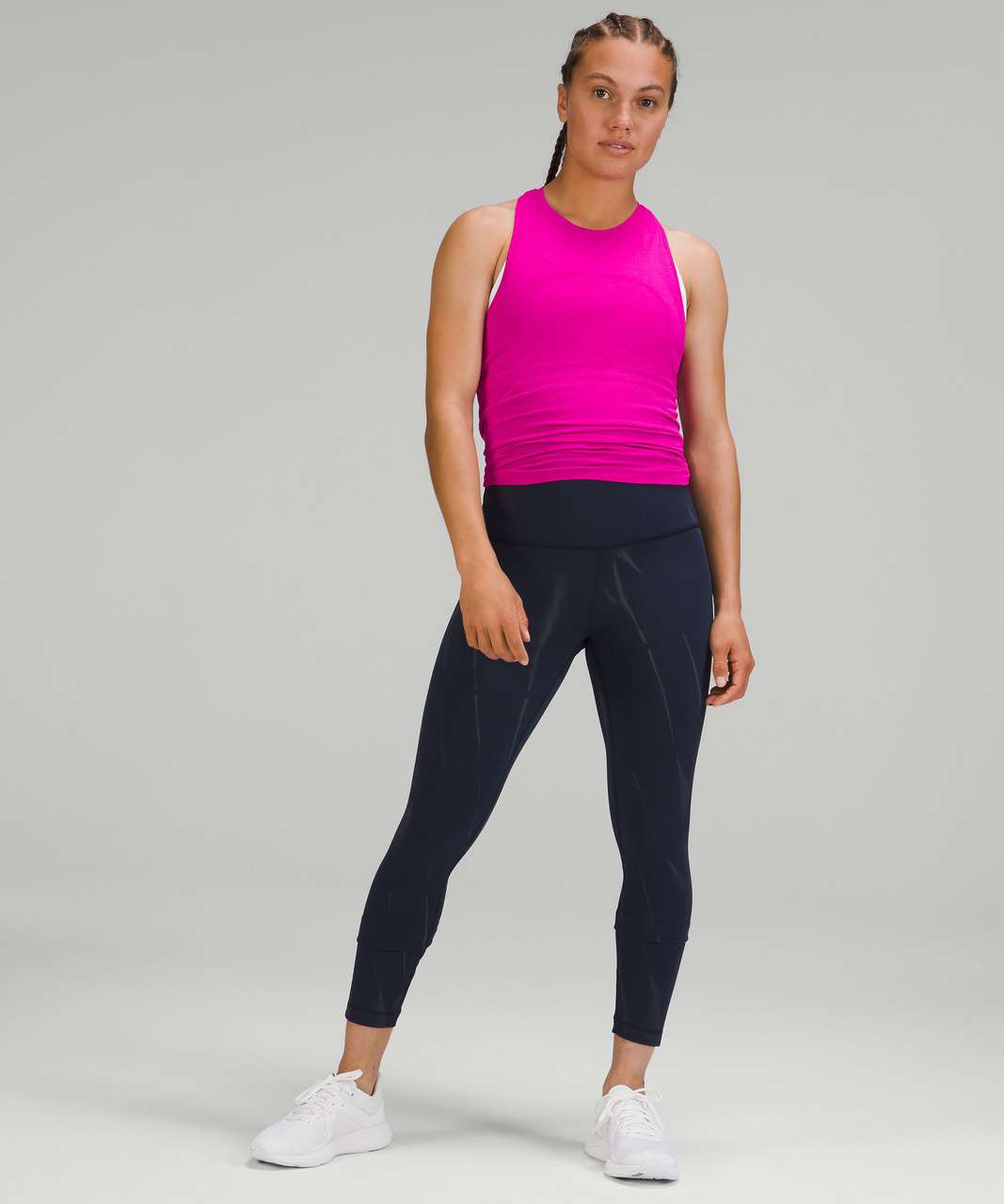 Lululemon Swiftly Tech High-Neck Tank Top 2.0 *Race Length - Purple ...